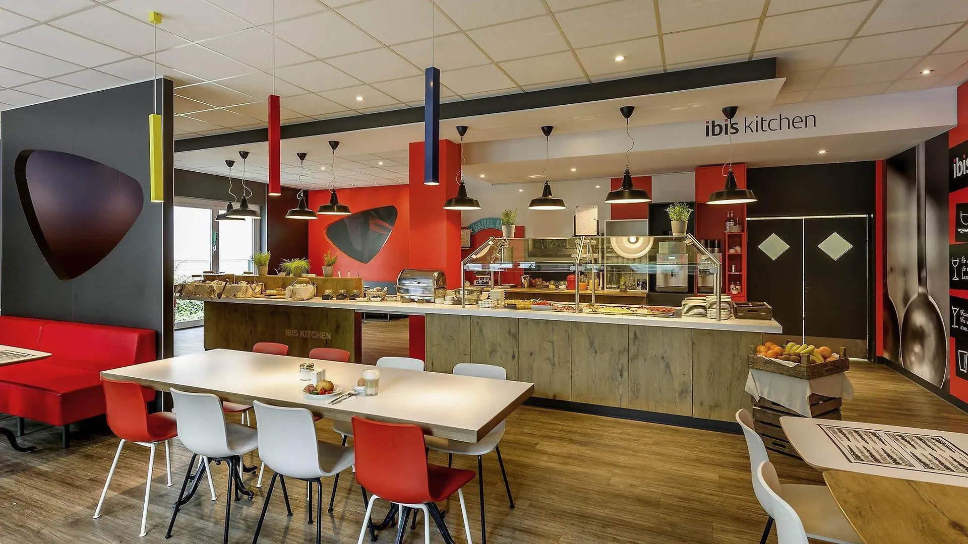 Ibis Hotel Frankfurt Airport Kelsterbach 2*,